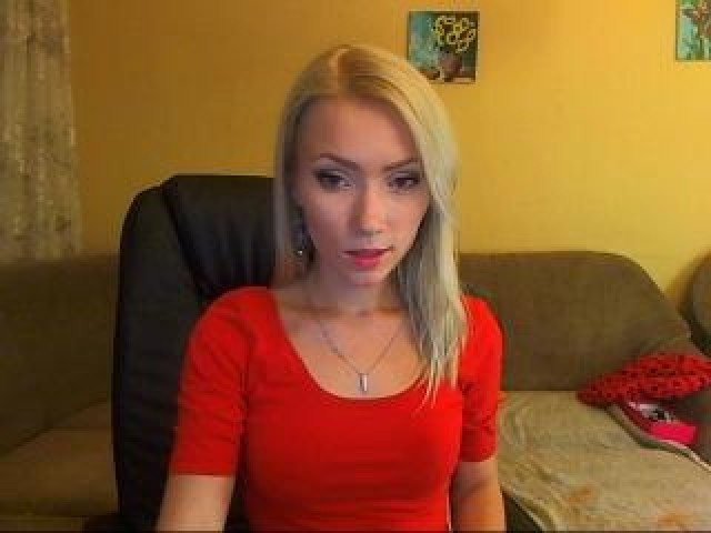 EvaLover1 Tits Green Eyes Webcam Caucasian Babe Female Pussy Blonde
