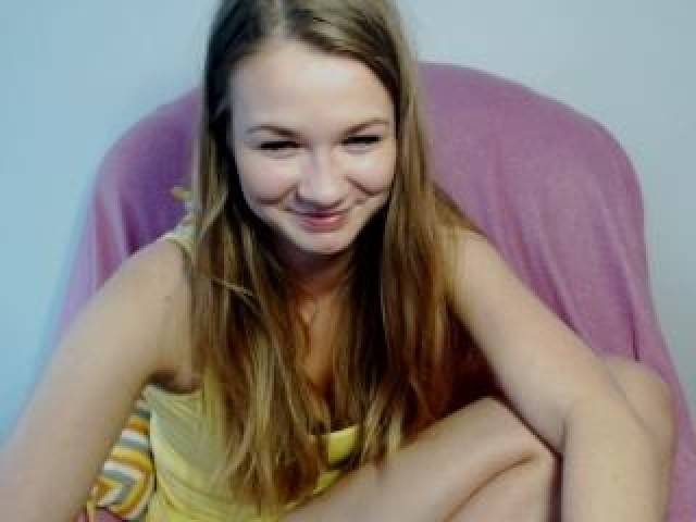 JulliaCherry Naughty Brown Eyes Webcam Friends Shaved Pussy Female