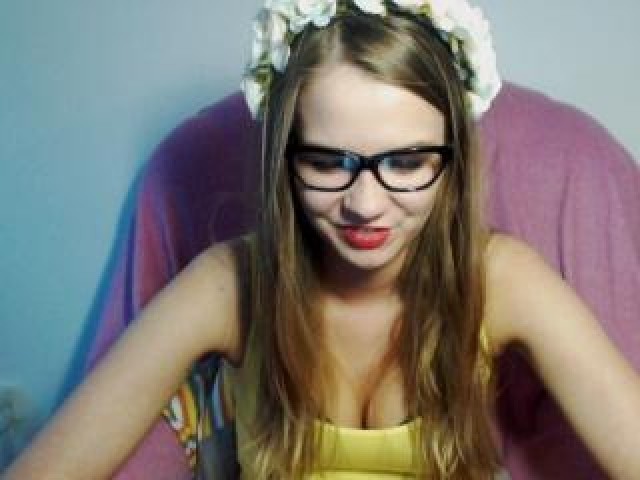 JulliaCherry Naughty Female Babe Devil Shy Caucasian Webcam Model Pussy