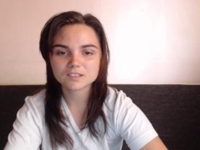 Sweety_girl22 Female Brown Eyes Babe Naughty Asian Shaved Pussy