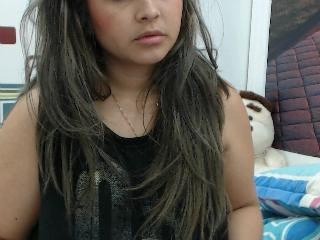 Vale_velez06 Webcam Model Latina Blonde Tits Webcam Vagina Medium Tits